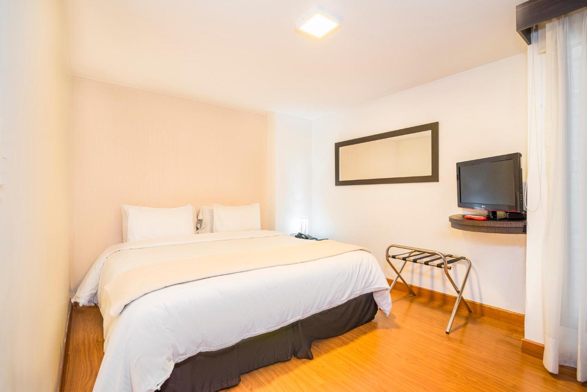 Lloyds Apartasuites Parque 93 Bogotá Exteriér fotografie